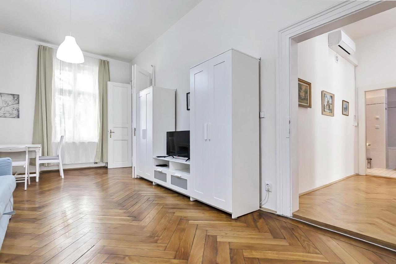 Wenceslas Aparthotel Praga
